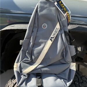 Everest Sling Cross Body Bag